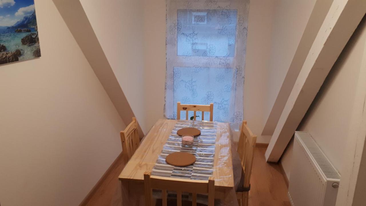 Apartamento Sarah Klein Aber Fein Wellesweiler Exterior foto