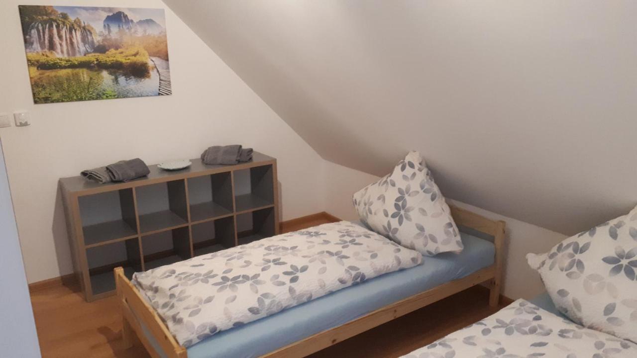 Apartamento Sarah Klein Aber Fein Wellesweiler Exterior foto