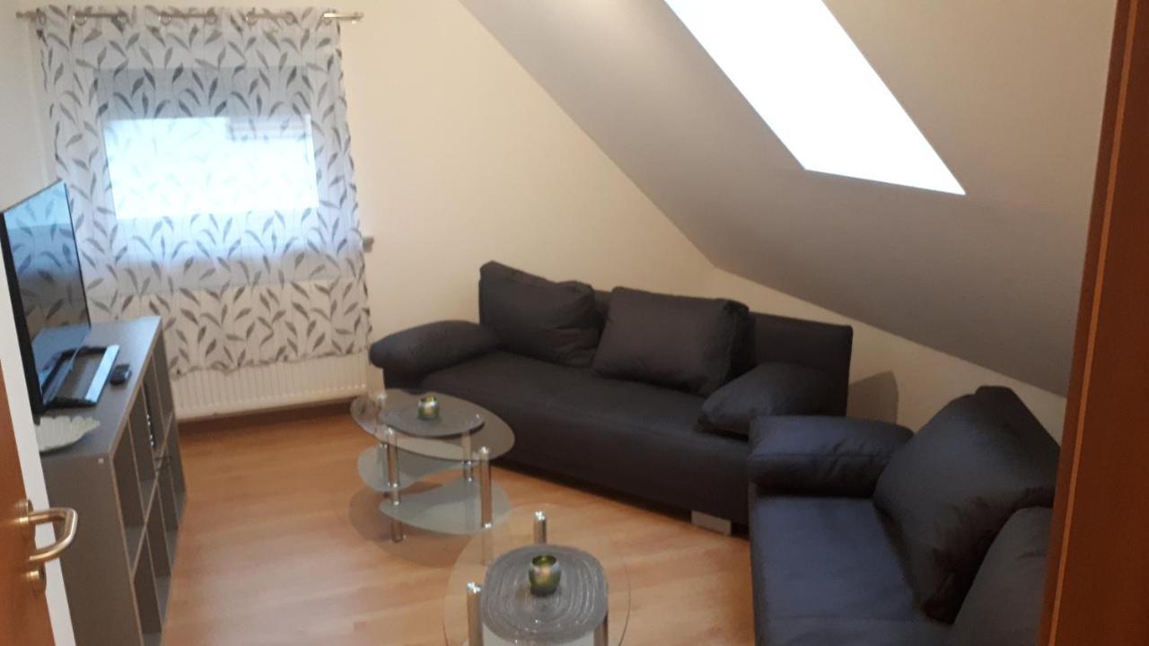 Apartamento Sarah Klein Aber Fein Wellesweiler Exterior foto