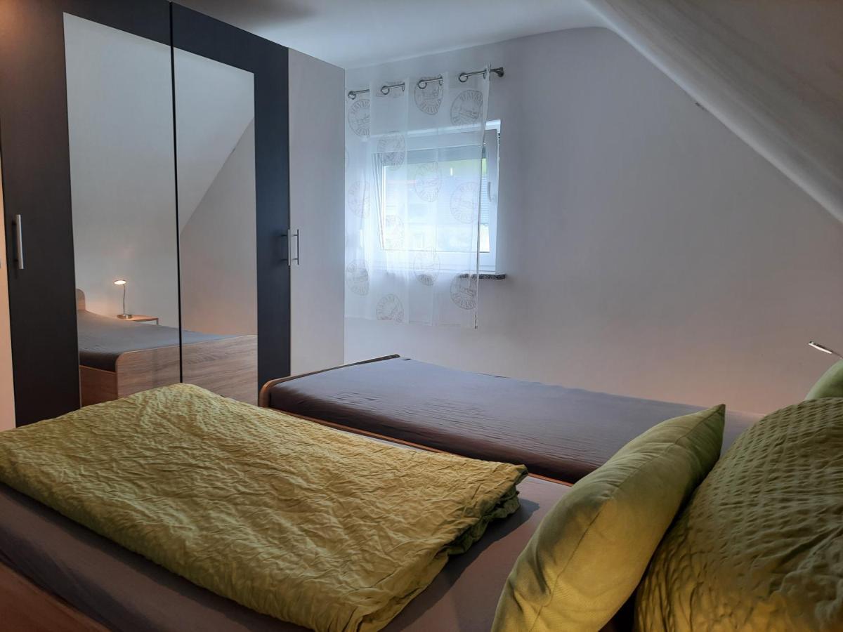 Apartamento Sarah Klein Aber Fein Wellesweiler Exterior foto