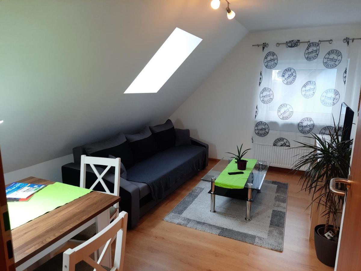Apartamento Sarah Klein Aber Fein Wellesweiler Exterior foto