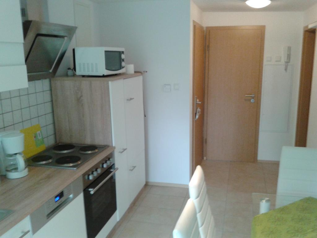 Apartamento Sarah Klein Aber Fein Wellesweiler Exterior foto