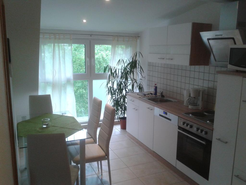 Apartamento Sarah Klein Aber Fein Wellesweiler Exterior foto