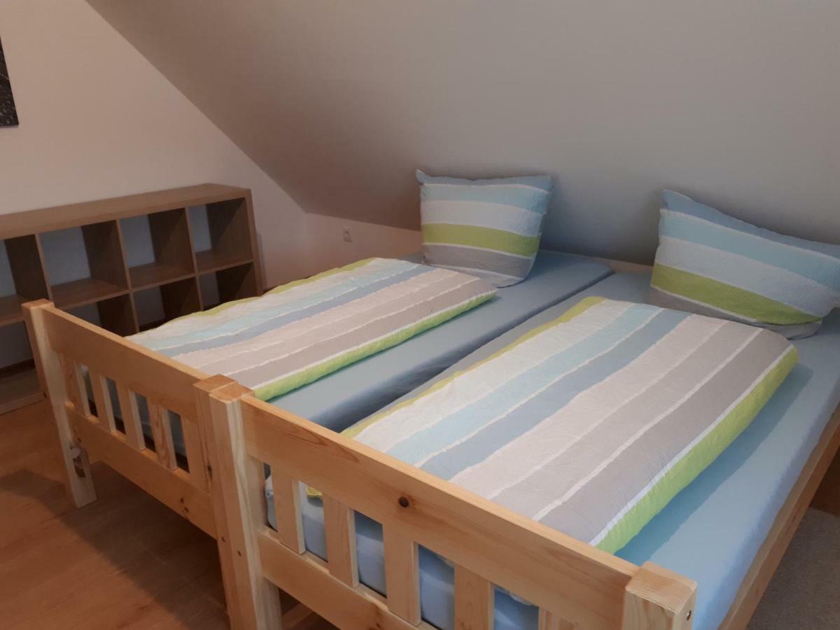 Apartamento Sarah Klein Aber Fein Wellesweiler Exterior foto